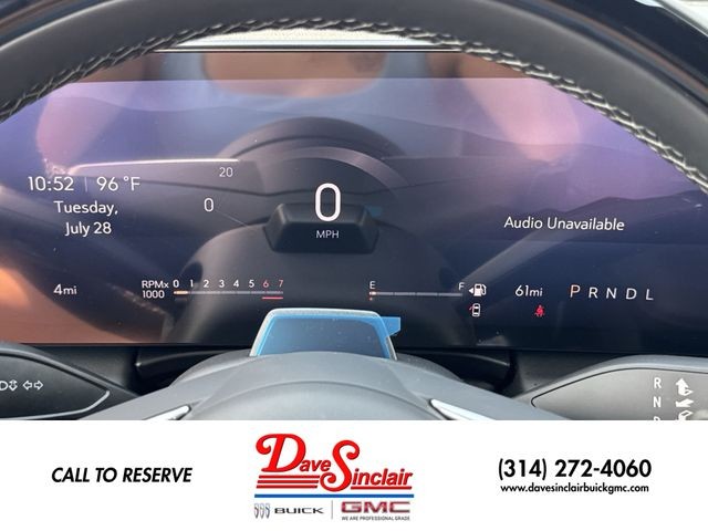 Buick Enclave Vehicle Full-screen Gallery Image 15