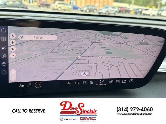 Buick Enclave Vehicle Full-screen Gallery Image 18