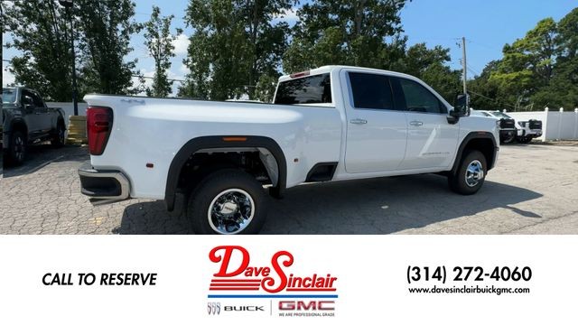GMC Sierra 3500HD Vehicle Full-screen Gallery Image 09