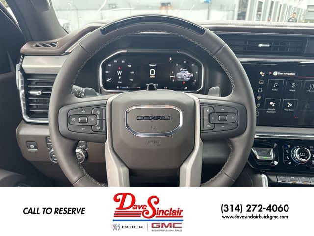 GMC Sierra 1500 Vehicle Full-screen Gallery Image 14