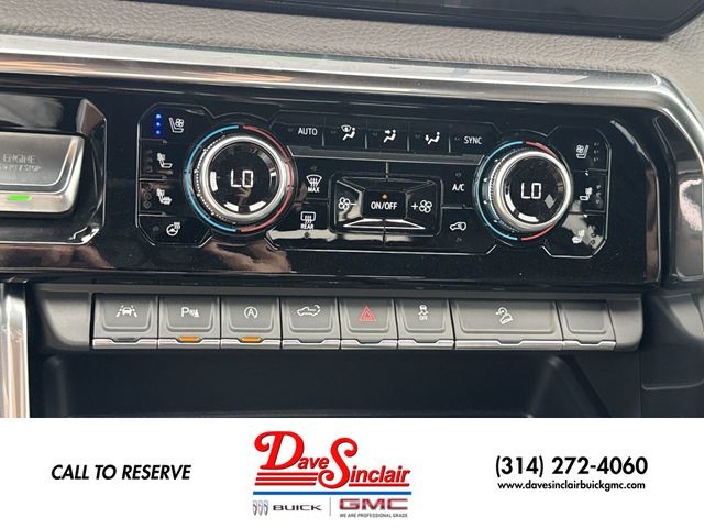 GMC Sierra 1500 Vehicle Full-screen Gallery Image 19
