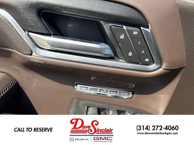 GMC Sierra 1500 Vehicle Full-screen Gallery Image 13