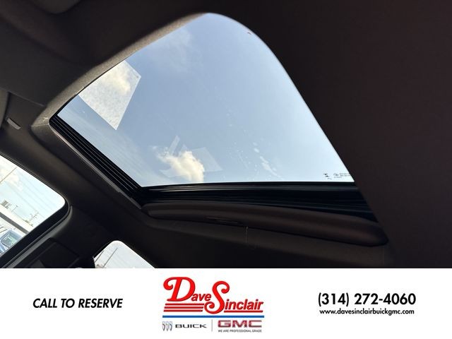 GMC Sierra 1500 Vehicle Full-screen Gallery Image 22