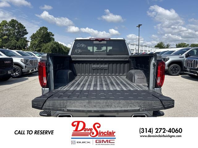 GMC Sierra 1500 Vehicle Full-screen Gallery Image 24