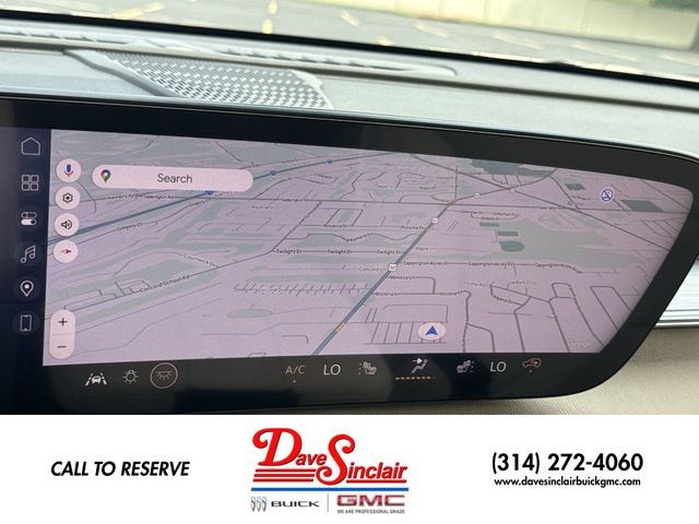 Buick Enclave Vehicle Full-screen Gallery Image 18