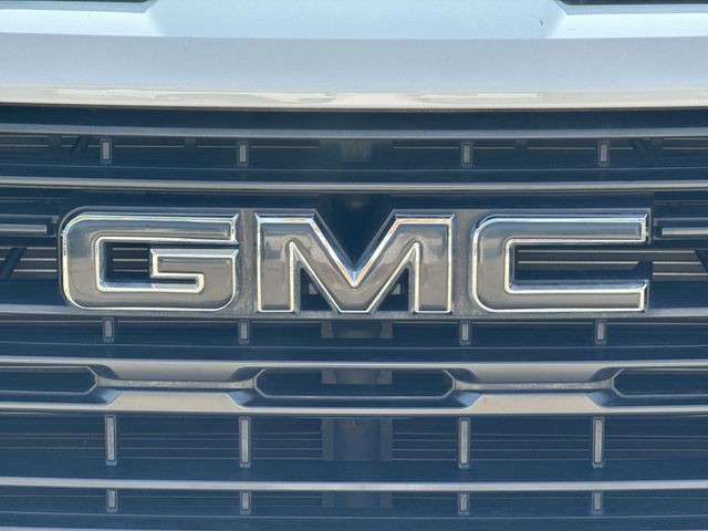 GMC Sierra 1500 Vehicle Full-screen Gallery Image 33