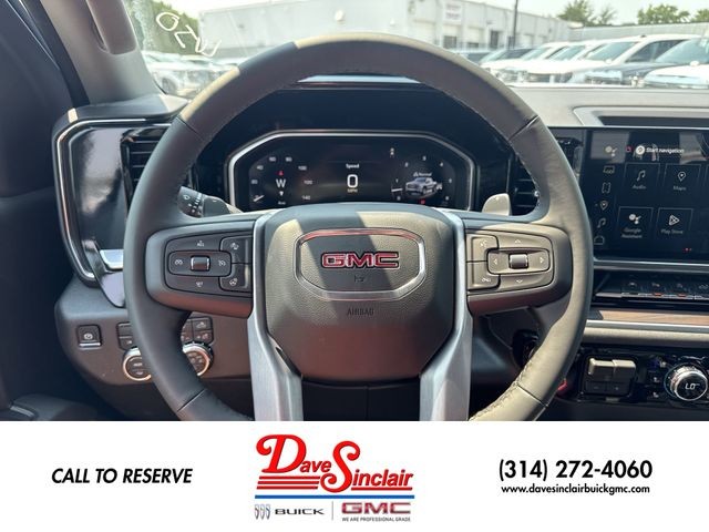 GMC Sierra 1500 Vehicle Full-screen Gallery Image 14