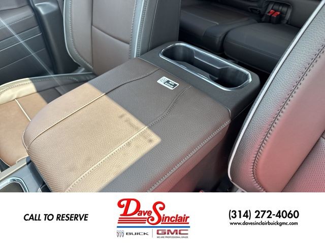 GMC Sierra 1500 Vehicle Full-screen Gallery Image 21