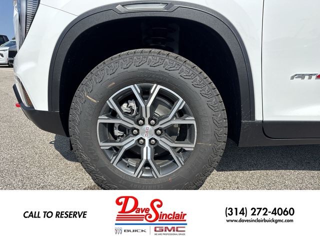 GMC Acadia Vehicle Full-screen Gallery Image 10