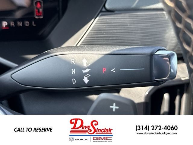GMC Acadia Vehicle Full-screen Gallery Image 20