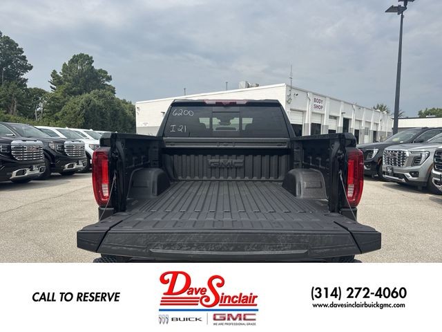 GMC Sierra 1500 Vehicle Full-screen Gallery Image 24