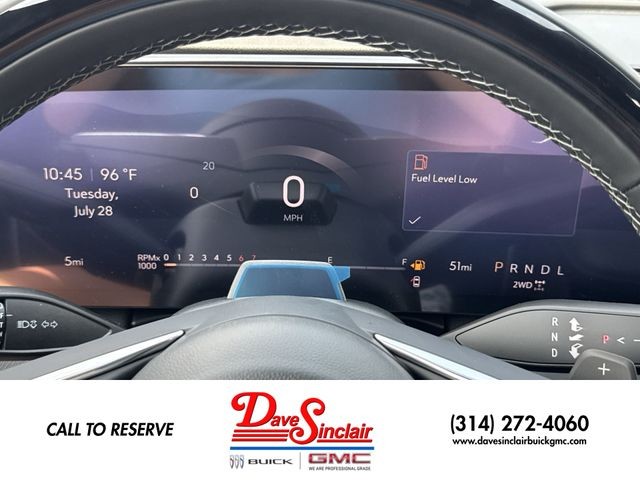 Buick Enclave Vehicle Full-screen Gallery Image 15
