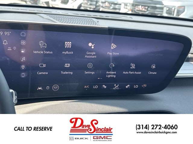 Buick Enclave Vehicle Full-screen Gallery Image 16