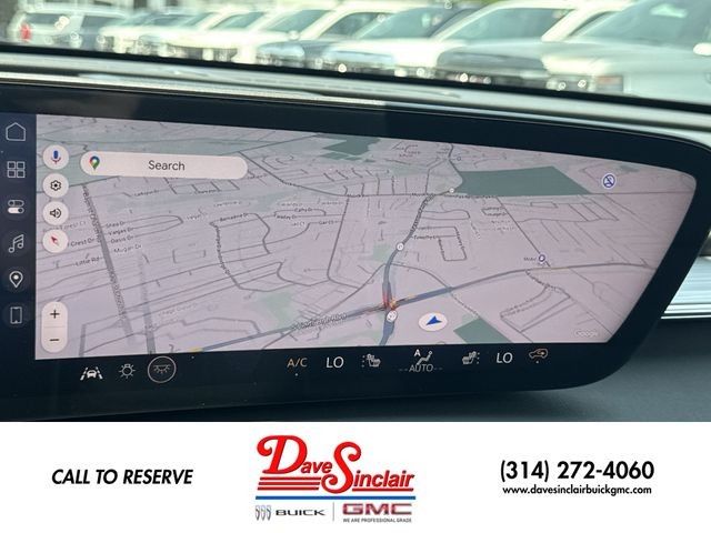 Buick Enclave Vehicle Full-screen Gallery Image 18