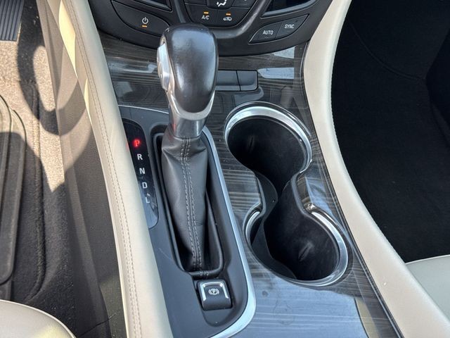 Buick Envision Vehicle Full-screen Gallery Image 19