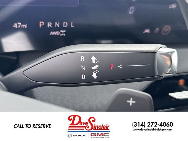 Buick Enclave Vehicle Full-screen Gallery Image 20