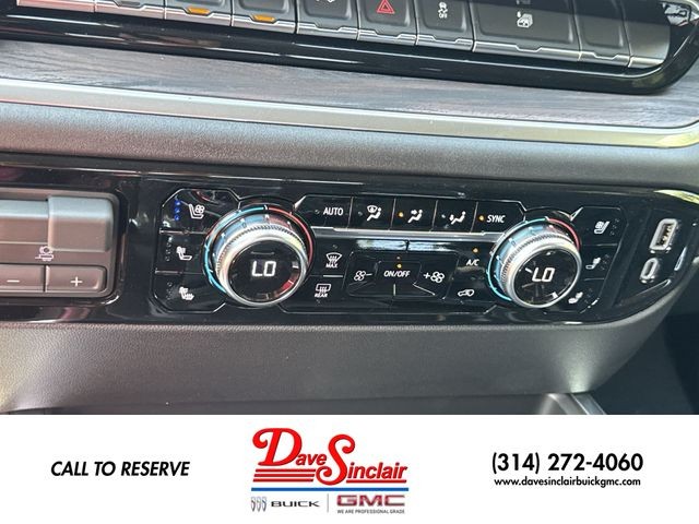 GMC Sierra 1500 Vehicle Full-screen Gallery Image 19