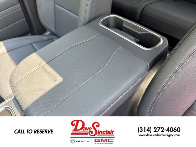 GMC Sierra 1500 Vehicle Full-screen Gallery Image 21