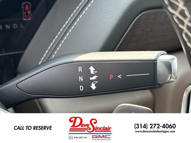 GMC Yukon XL Vehicle Full-screen Gallery Image 20