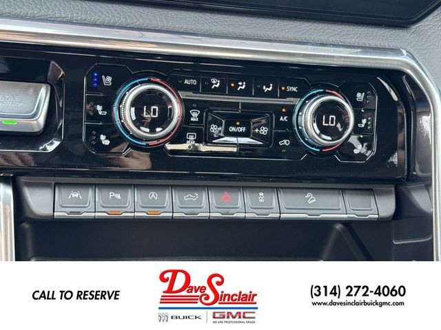 GMC Sierra 1500 Vehicle Full-screen Gallery Image 19