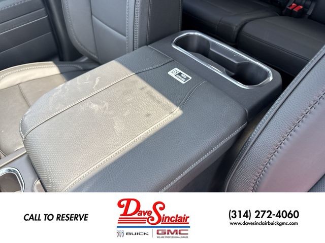 GMC Sierra 1500 Vehicle Full-screen Gallery Image 21