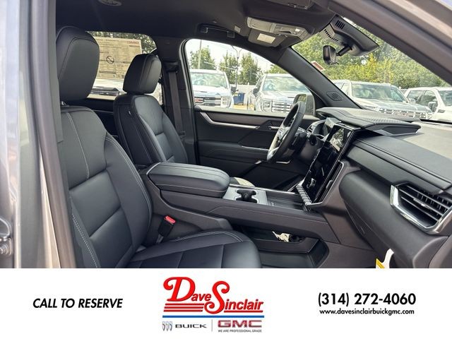 GMC Acadia Vehicle Full-screen Gallery Image 25