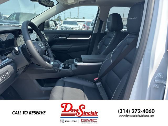 GMC Terrain Vehicle Full-screen Gallery Image 11