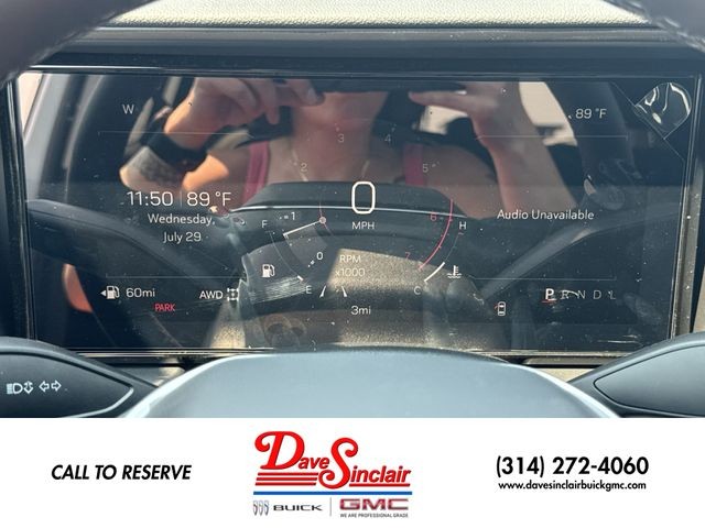 GMC Terrain Vehicle Full-screen Gallery Image 15