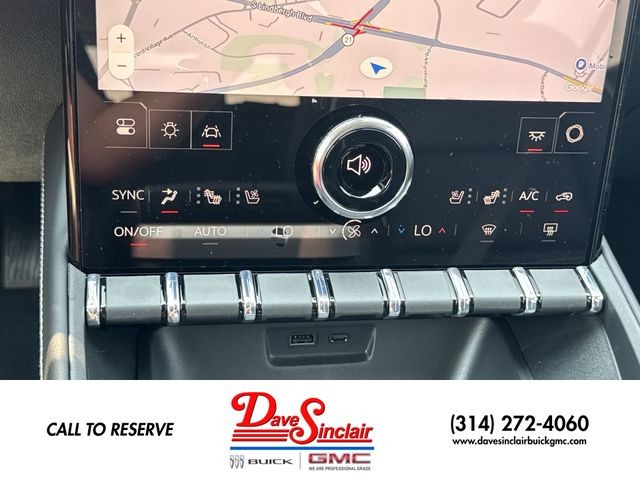 GMC Terrain Vehicle Full-screen Gallery Image 19