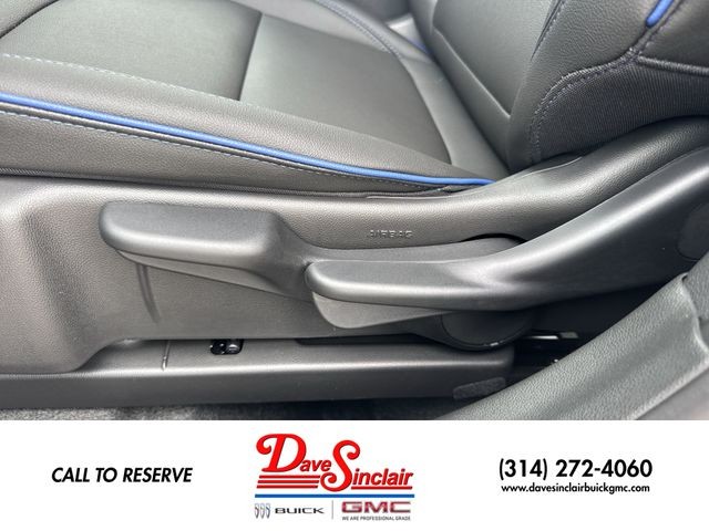 Buick Envista Vehicle Full-screen Gallery Image 12
