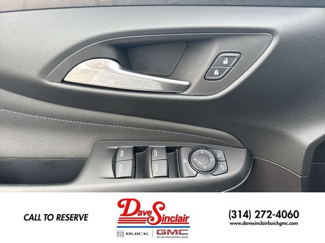 Buick Envista Vehicle Full-screen Gallery Image 13