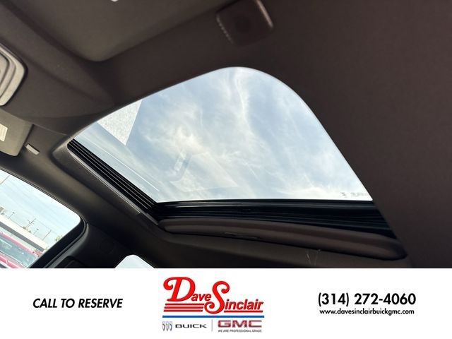 GMC Sierra 1500 Vehicle Full-screen Gallery Image 22