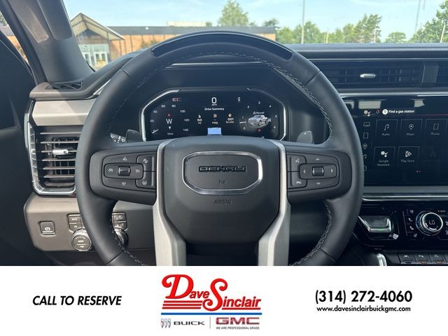 GMC Sierra 1500 Vehicle Full-screen Gallery Image 14