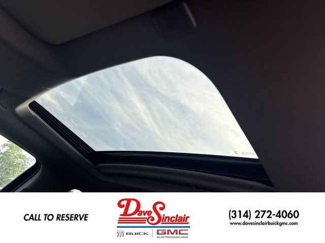 GMC Sierra 1500 Vehicle Full-screen Gallery Image 22