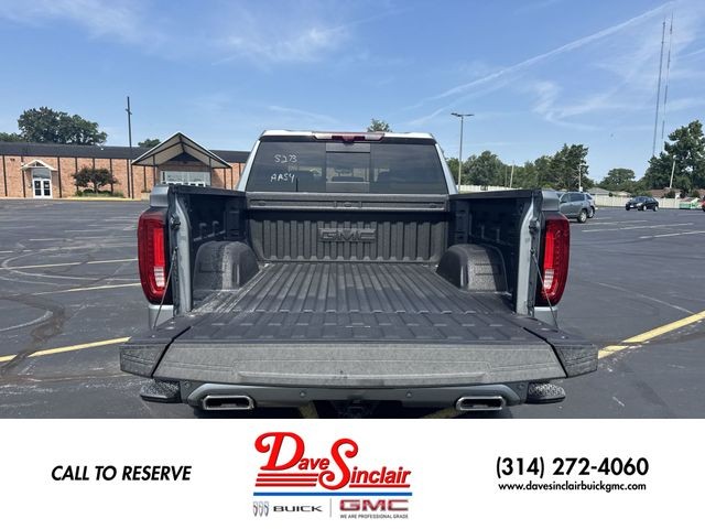 GMC Sierra 1500 Vehicle Full-screen Gallery Image 24