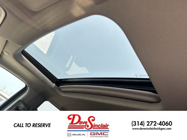 GMC Sierra 1500 Vehicle Full-screen Gallery Image 22