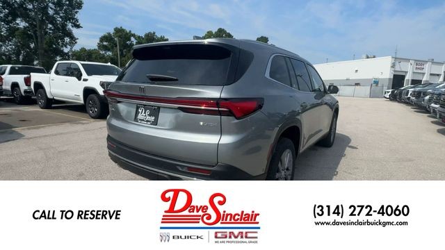Buick Enclave Vehicle Full-screen Gallery Image 08