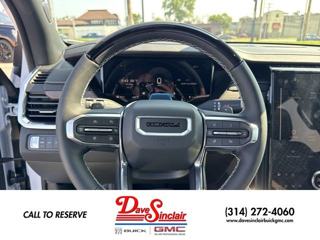 GMC Acadia Vehicle Full-screen Gallery Image 14