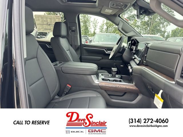 GMC Sierra 1500 Vehicle Full-screen Gallery Image 25