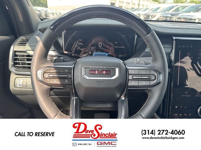 GMC Acadia Vehicle Full-screen Gallery Image 14