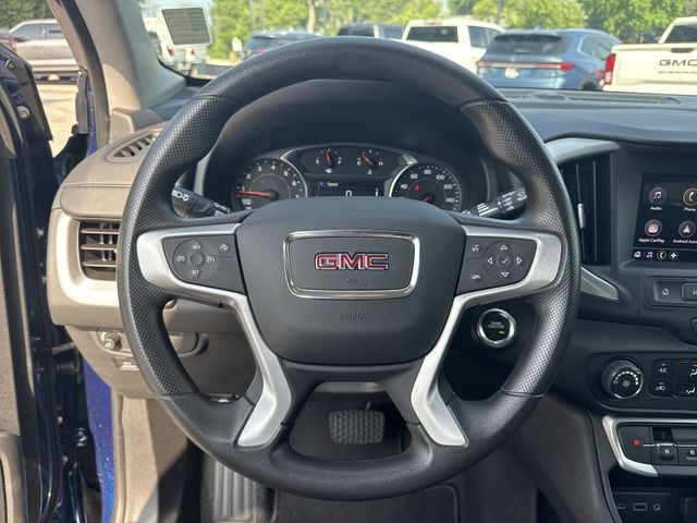 GMC Terrain Vehicle Full-screen Gallery Image 14