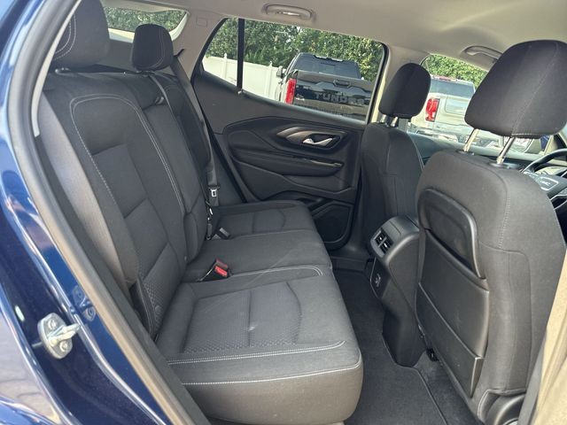 GMC Terrain Vehicle Full-screen Gallery Image 29