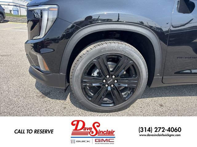 GMC Acadia Vehicle Full-screen Gallery Image 10