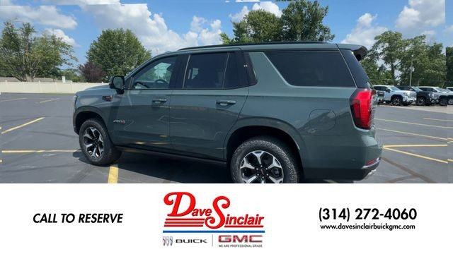 GMC Yukon Vehicle Full-screen Gallery Image 06