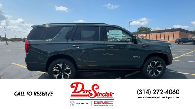 GMC Yukon Vehicle Full-screen Gallery Image 09