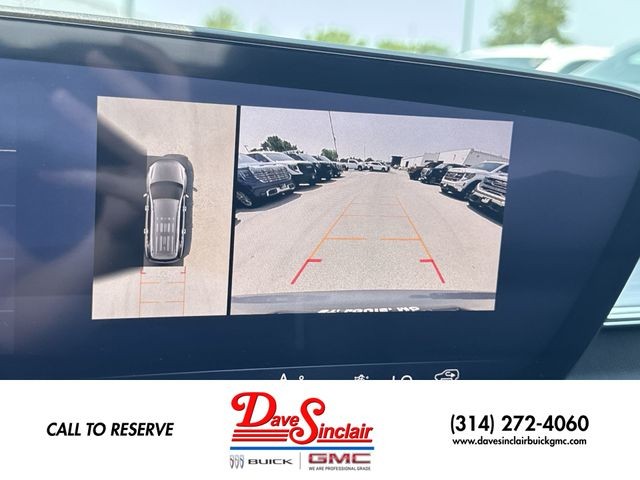 Buick Enclave Vehicle Full-screen Gallery Image 17