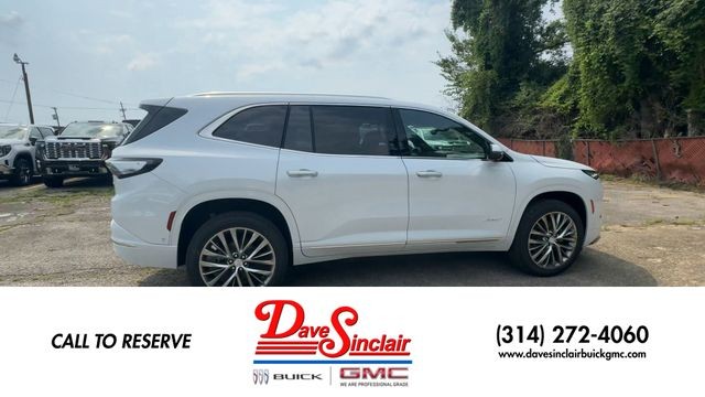 Buick Enclave Vehicle Full-screen Gallery Image 09