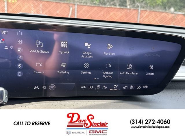 Buick Enclave Vehicle Full-screen Gallery Image 16
