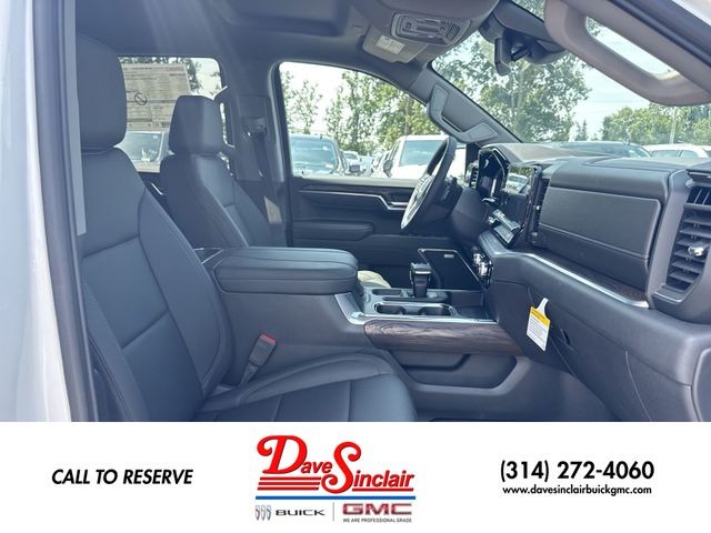 GMC Sierra 1500 Vehicle Full-screen Gallery Image 24
