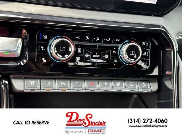 GMC Sierra 2500HD Vehicle Full-screen Gallery Image 19